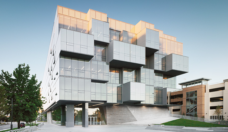 2013 AZ Award Winner: Best Architecture > 1,000 Square Metres