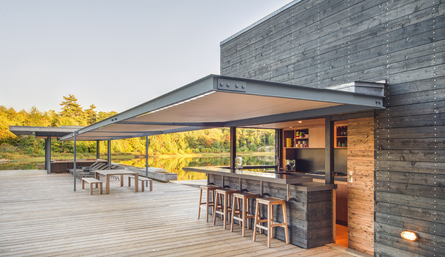 A Modern Boathouse in Rustic Cottage Country
