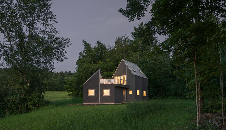 New Afflilates created the Turnbridge winter cabin in the Green Mountains in Vermont.