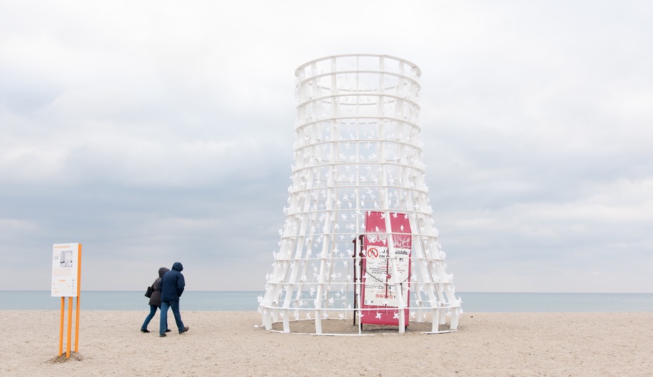 Wind Station by Paul van den Berg and Joyce de Grauw is one of the 2018 Winter Stations