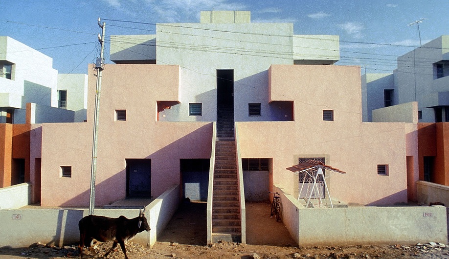 Balkrishna Doshi's Life Insurance Corporation Housing