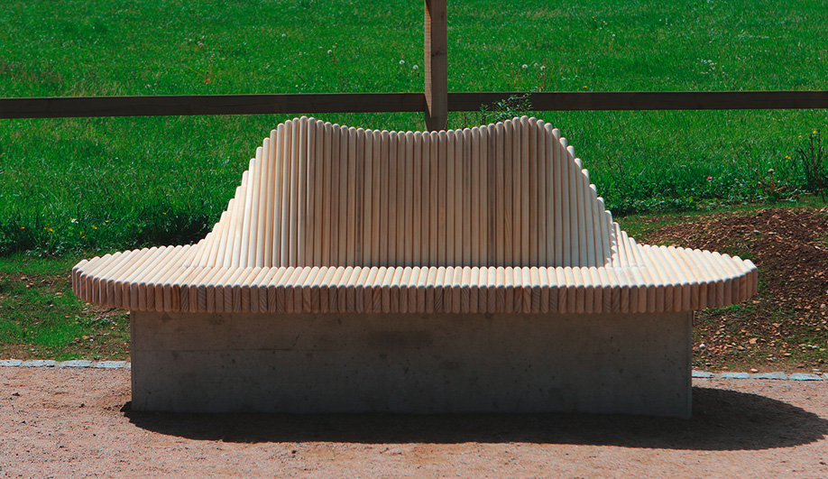 Wave Bench by Burri Public Elements