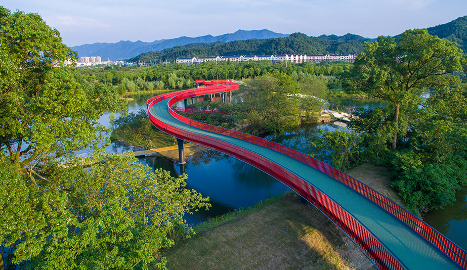2018 AZ Awards of Merit: Landscape Architecture: Building a Greenway: Puyangjiang River Eco-Corridor