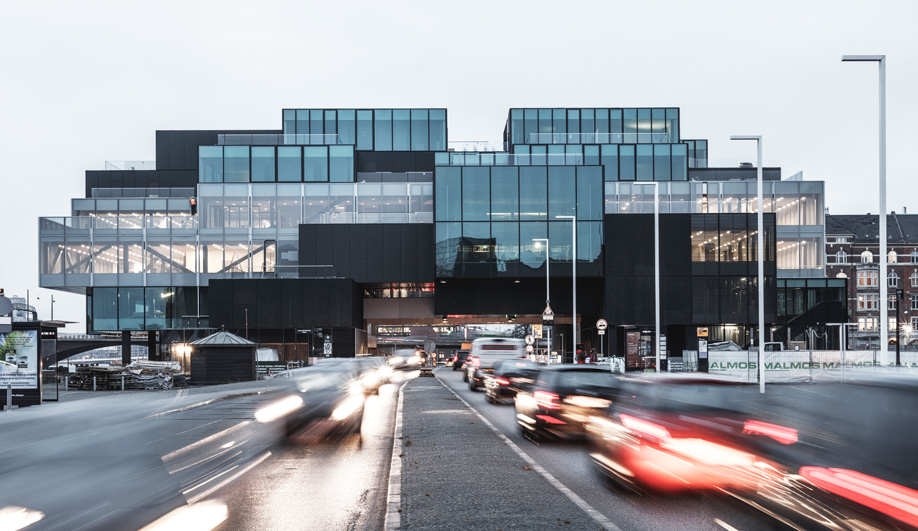 In Copenhagen, OMA’s BLOX Building is Pierced by a Ring Road