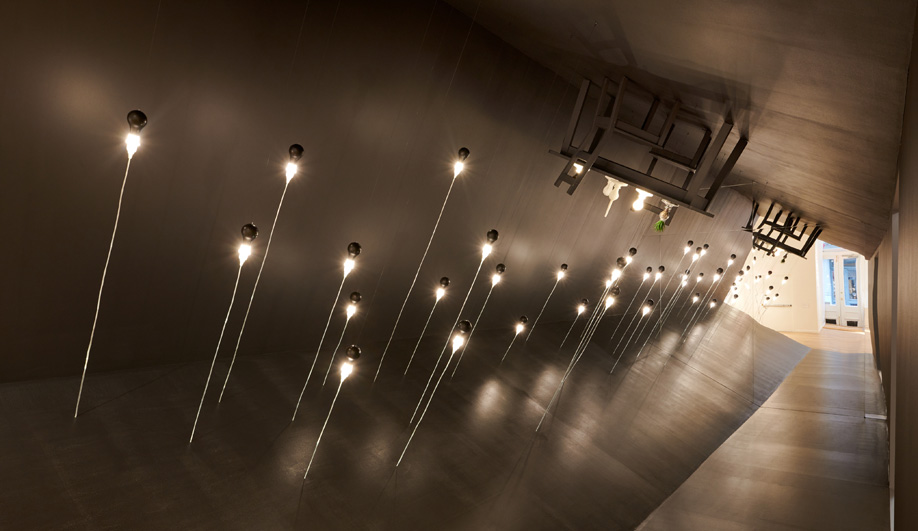 The Foscarini Light Bulb Series is James Wines’ Tribute to an Incandescent Original