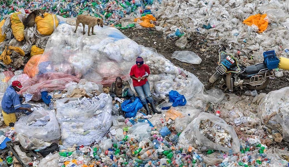 Landfills fill with plastics in Edward Burtynsky's Anthropocene