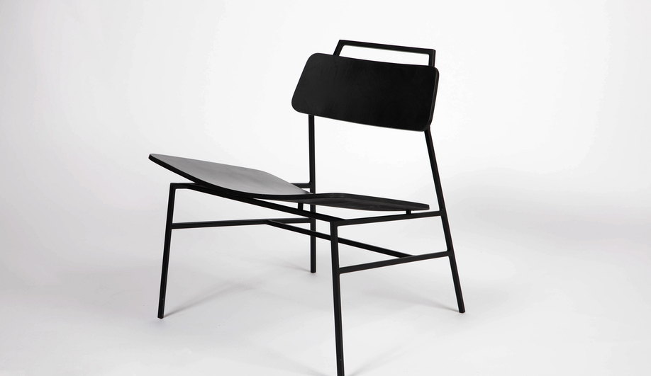 Appareil Atelier's standard Floe chair