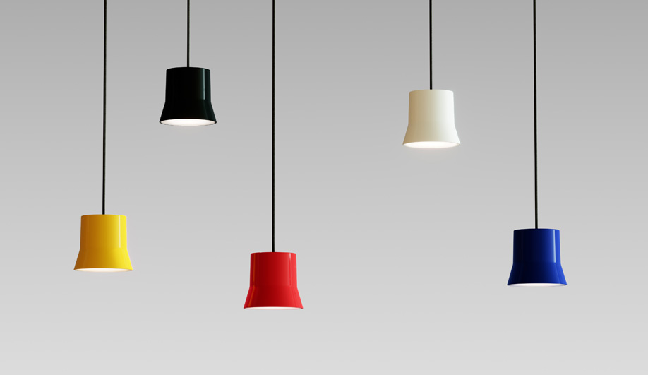 Clustered pendant lights: Gio by Artemide