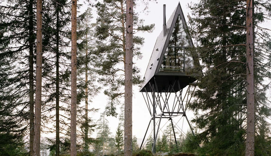 These Treetop Cabins Offer a Cozy Retreat in the Norwegian Forest